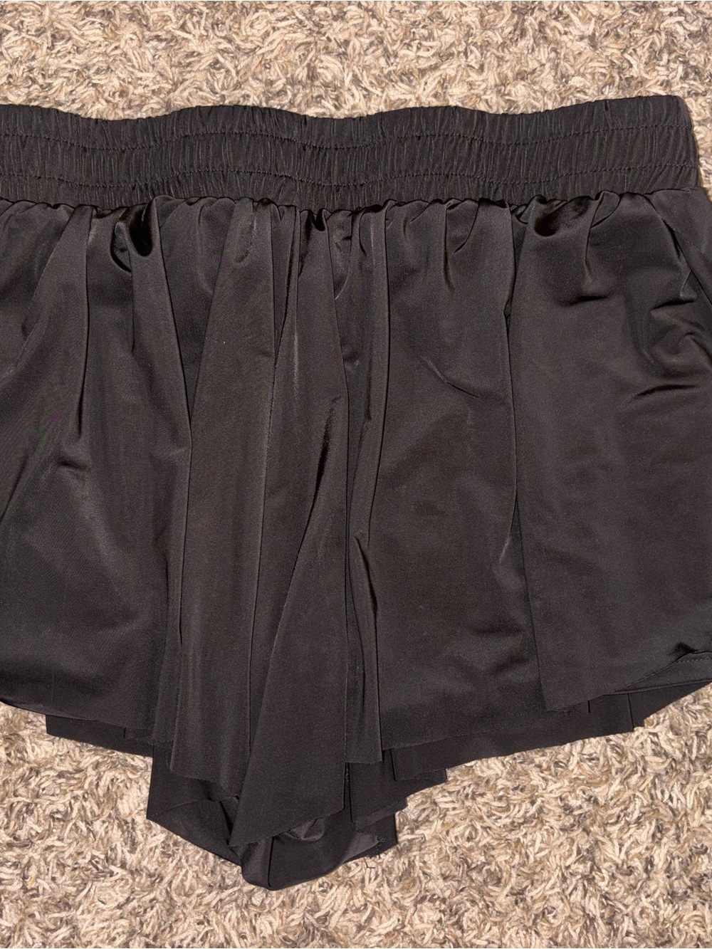 Black Women's Elastic Waist Pleated Flowy Shorts